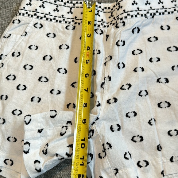 Anthropologie Hei Hei Clip Dot Printed Shorts Black White Festive - Picture 7 of 12